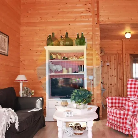 Carmeta - Casa Rural De Madera Con Jardin, Piscina Privada Y Barbacoa - Deltavacaciones L'Eucaliptus
