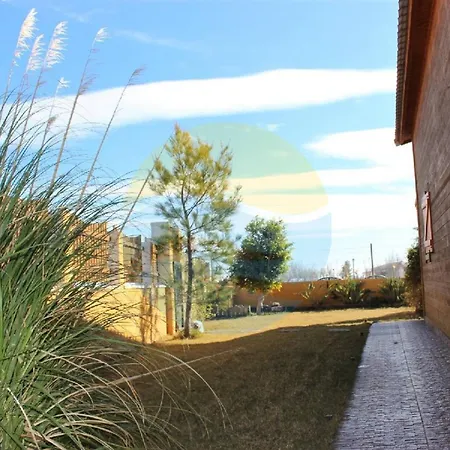 Holiday home Carmeta - Casa Rural De Madera Con Jardin, Piscina Privada Y Barbacoa - Deltavacaciones *