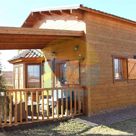 Carmeta - Casa Rural De Madera Con Jardin, Piscina Privada Y Barbacoa - Deltavacaciones Holiday home